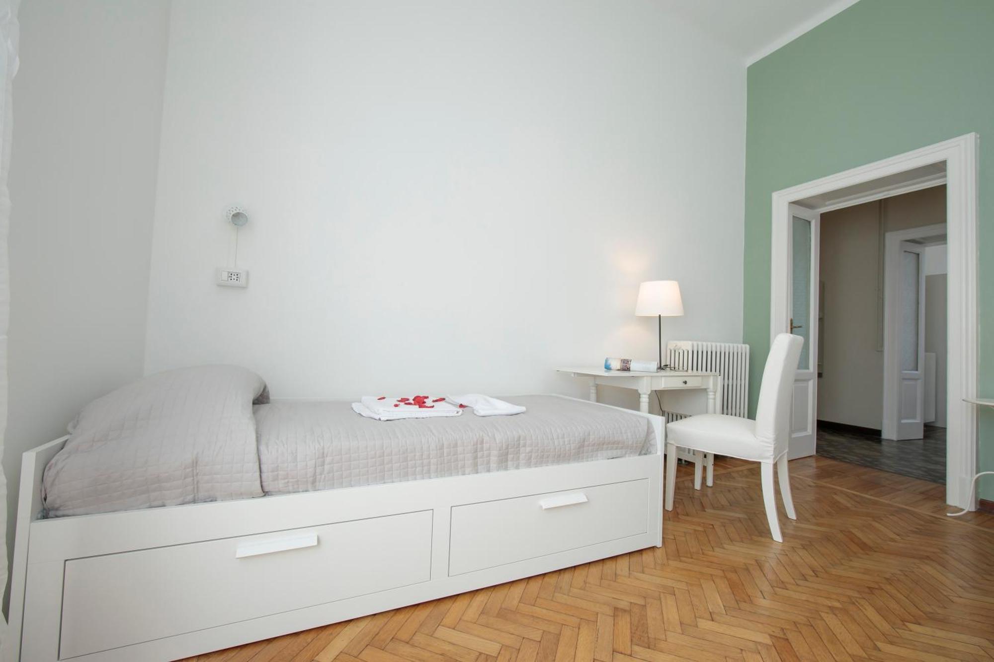 Residenza Oleandro Lake View Luino Center - Happy Rentals Экстерьер фото